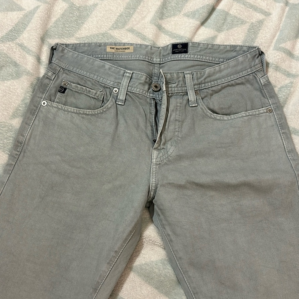 AG Matchbox Sz 30 65% Cotton 35% Tencel sea foam Gray.